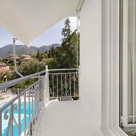 بيت ضيافة Xenia & Antonis نِكيانا